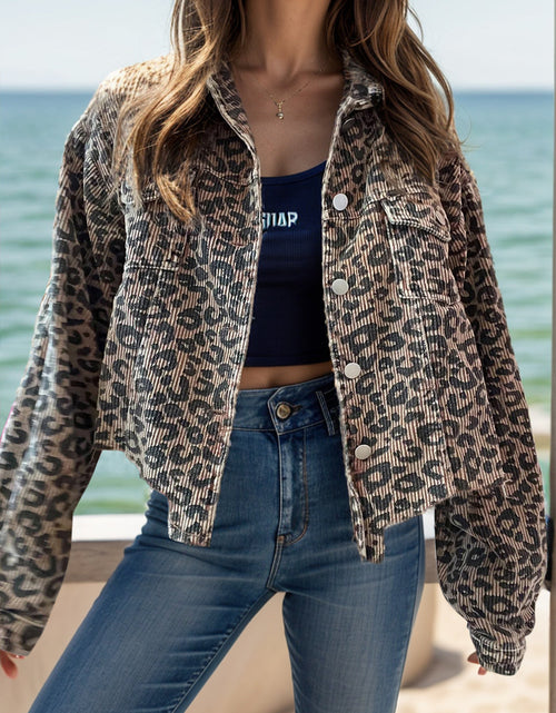 Load image into Gallery viewer, Leopard Button Down Long Sleeve Jacket
