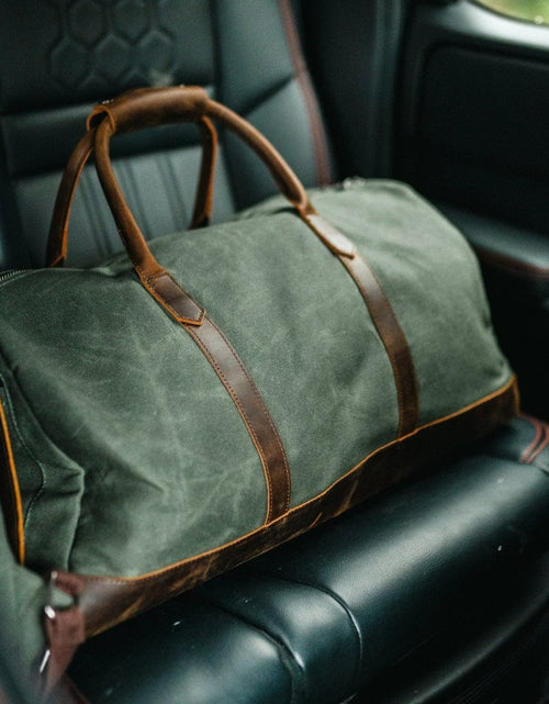Load image into Gallery viewer, Weekender Bag
