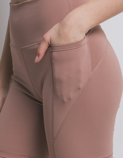 Load image into Gallery viewer, Love Tree High Waist Seam Detail Active Shorts
