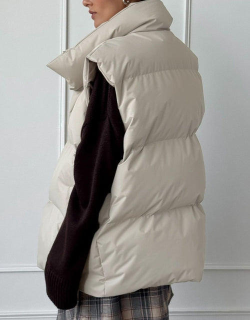 Load image into Gallery viewer, Zip Up Turtleneck Vest Coat
