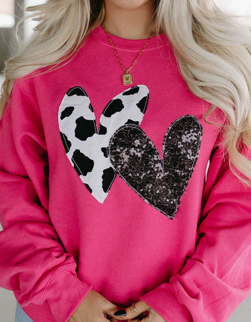 Load image into Gallery viewer, Heart Patch Long Sleeve Sweatshirt
