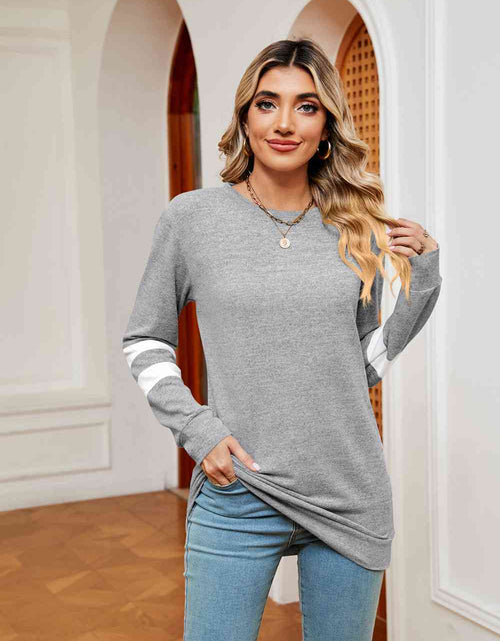 Load image into Gallery viewer, Round Neck Long Sleeve Top
