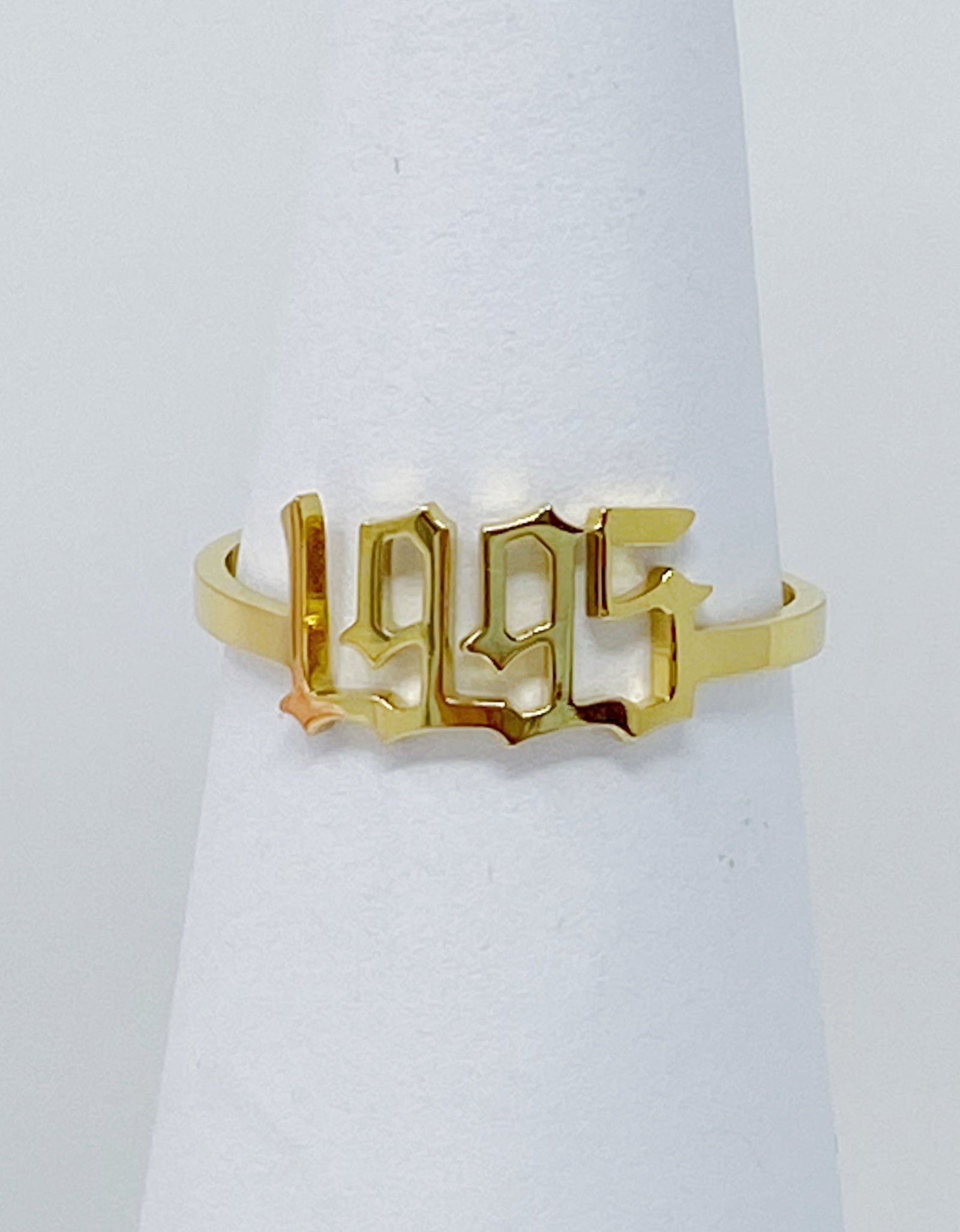 Birth Year Ring by Ellisonyoung.com