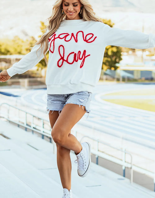 Load image into Gallery viewer, Round Neck Long Sleeve Sweatshirt
