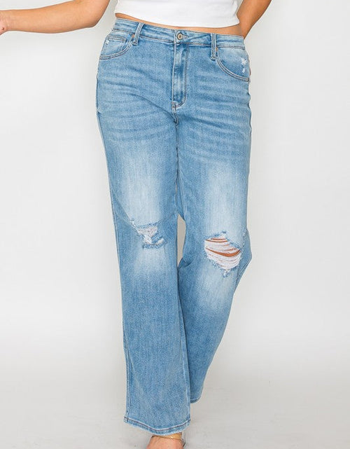 Load image into Gallery viewer, bytos Full Size Distressed High Rise Straight Jeans
