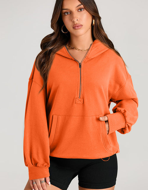 Load image into Gallery viewer, Pocketed Half Zip Long Sleeve Hoodie
