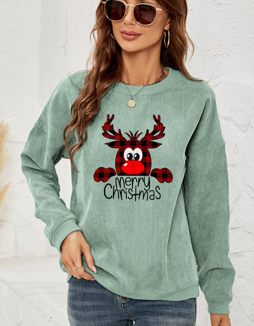 Load image into Gallery viewer, MERRY CHRISTMAS Graphic Sweatshirt
