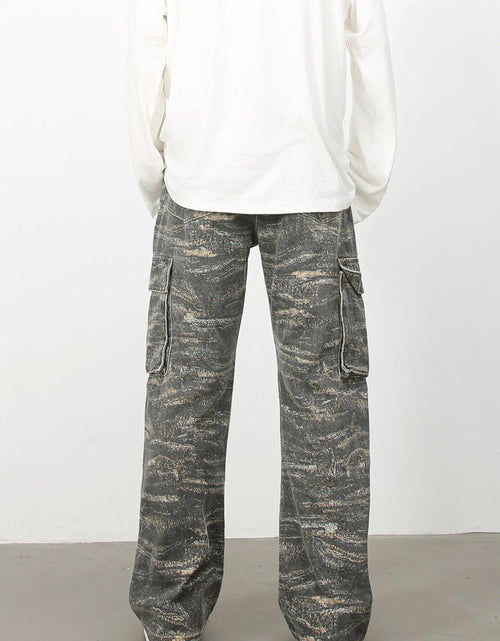 Load image into Gallery viewer, Men's Baggy Jeans with Cargo Pockets

