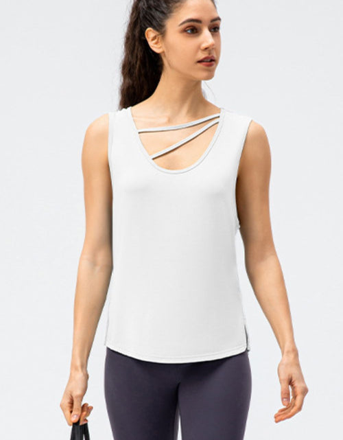 Load image into Gallery viewer, Cutout Reversible Active Tank
