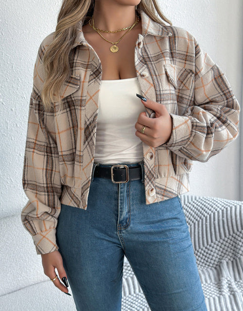 Load image into Gallery viewer, Plaid Button Up Long Sleeve Jacket

