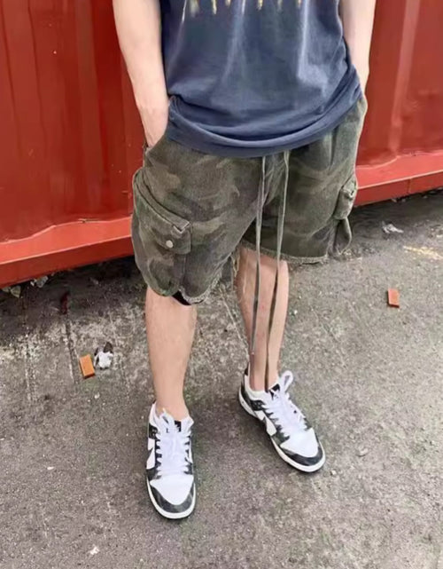 Load image into Gallery viewer, Men's Drawstring Camouflage Shorts

