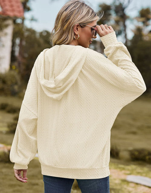 Load image into Gallery viewer, Cable-Knit Long Sleeve Hooded Jacket
