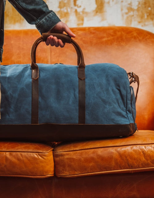 Load image into Gallery viewer, Weekender Bag
