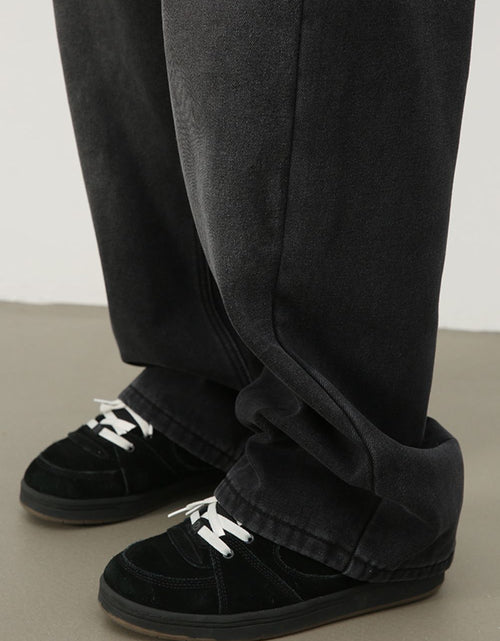 Load image into Gallery viewer, Men's Wide Leg Jeans
