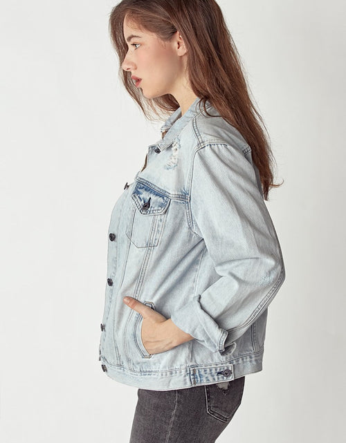 Load image into Gallery viewer, RISEN Distressed Button Up Jacket
