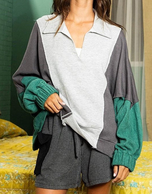 Load image into Gallery viewer, High-Low Exposed Seam Contrast Long Sleeve Sweatshirt
