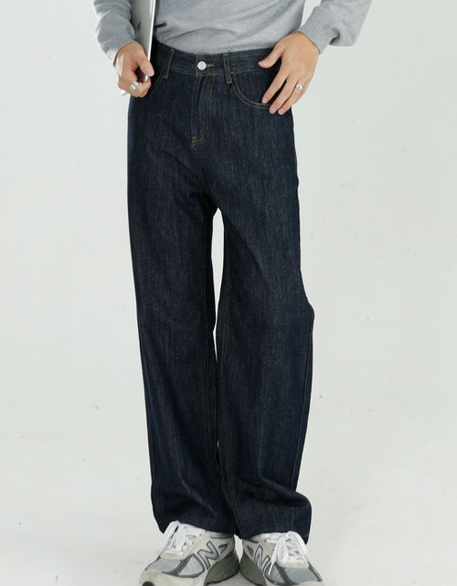 Load image into Gallery viewer, Mid Rise Jeans with Pockets
