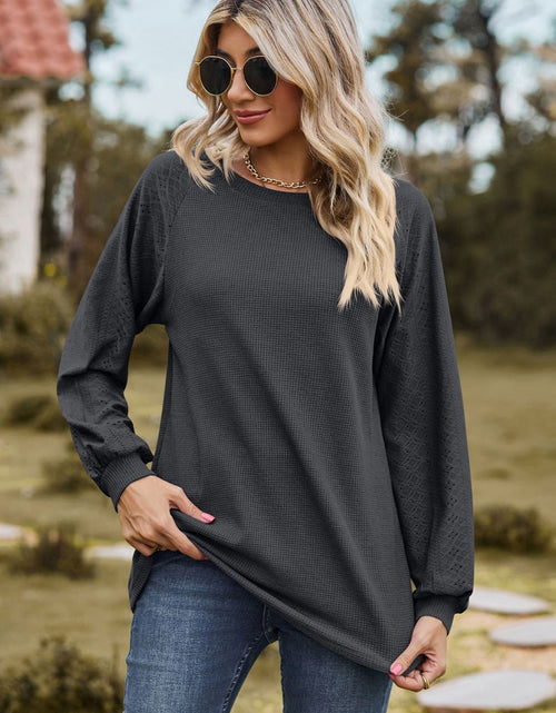 Load image into Gallery viewer, Round Neck Raglan Sleeve Sweatshirt
