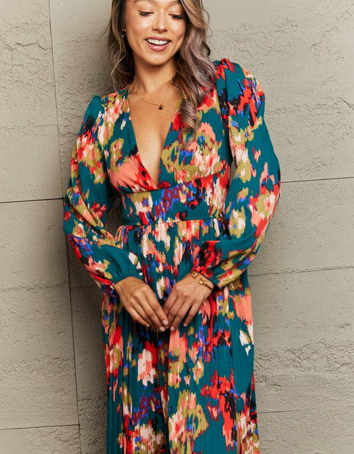 Load image into Gallery viewer, Perfee Printed Deep V Slit Pleated Dress
