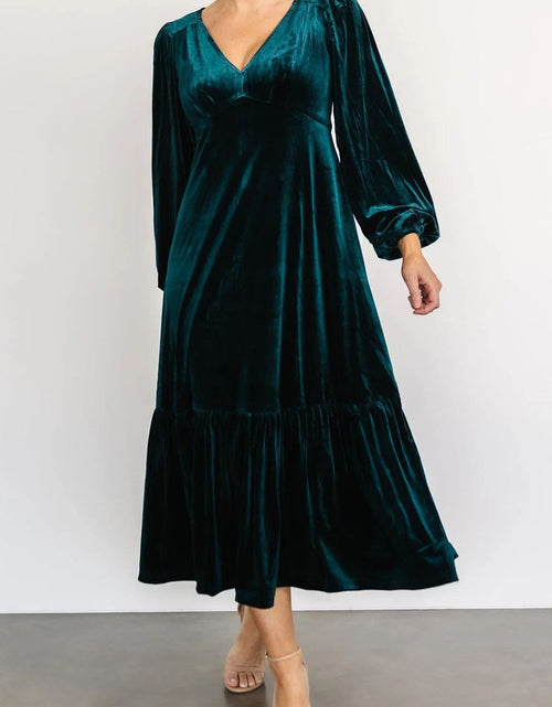 Load image into Gallery viewer, V-Neck Long Sleeve Midi Velvet Dress
