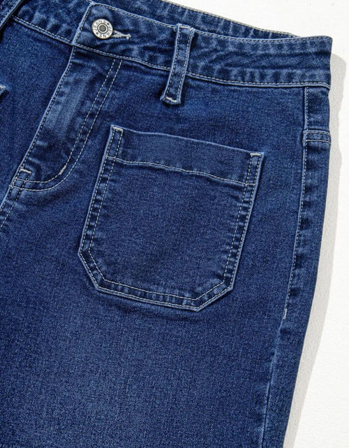 Load image into Gallery viewer, Front Pocket Patch High Waisted Wide Leg Jeans
