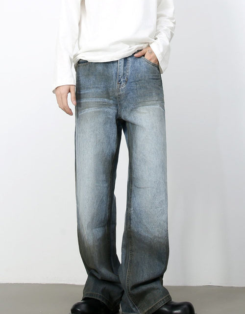 Load image into Gallery viewer, Men's Loose Jeans with Pockets
