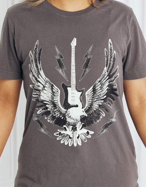 Load image into Gallery viewer, mineB Full Size Eagle Graphic Tee Shirt

