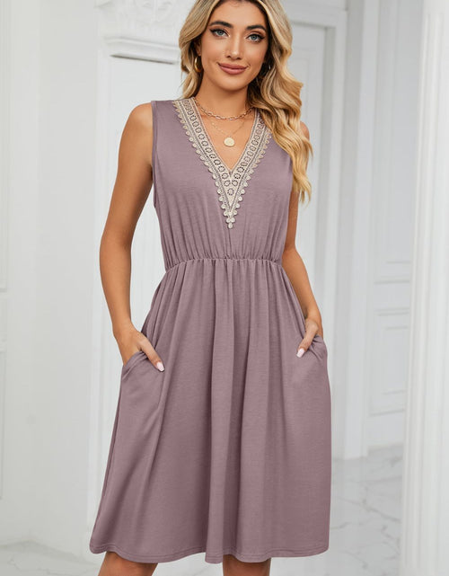 Load image into Gallery viewer, Contrast V-Neck Sleeveless Dress

