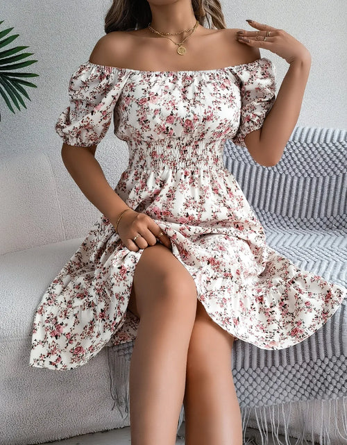 Load image into Gallery viewer, Ruffled Hem Floral Puff Sleeve Dress
