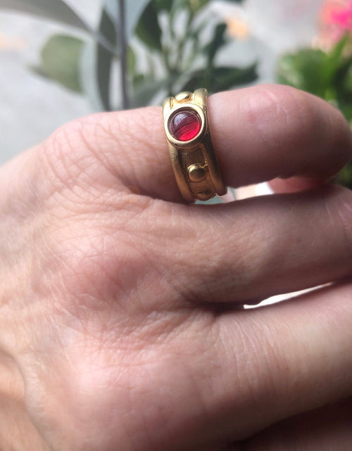 Load image into Gallery viewer, Vintage Ring 1970s Sapphire Cabocon Glass Ring 18k Brushed Gold September Birthstone #R3095 by PVD Vintage Jewelry
