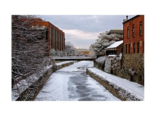 Load image into Gallery viewer, The Chesapeake and Ohio Canal by Schiffer Publishing
