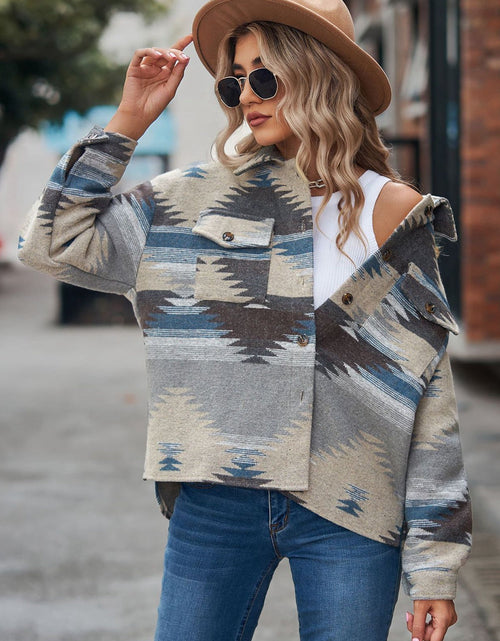 Load image into Gallery viewer, Printed Collared Neck Jacket
