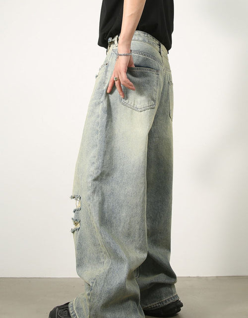 Load image into Gallery viewer, Men's Distressed Wide Leg Jeans
