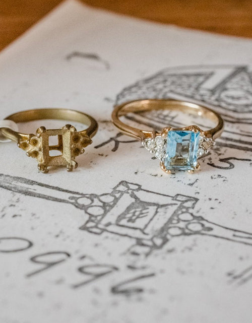 Load image into Gallery viewer, Vintage Ring Clear Austrian Crystals 18k Yellow Gold Electroplated Womens Birthstone Made in USA by PVD Vintage Jewelry
