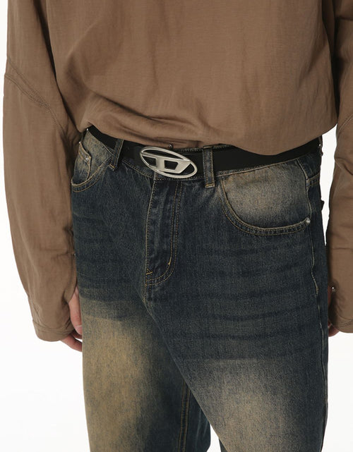 Load image into Gallery viewer, Mid Rise Jeans with Pockets
