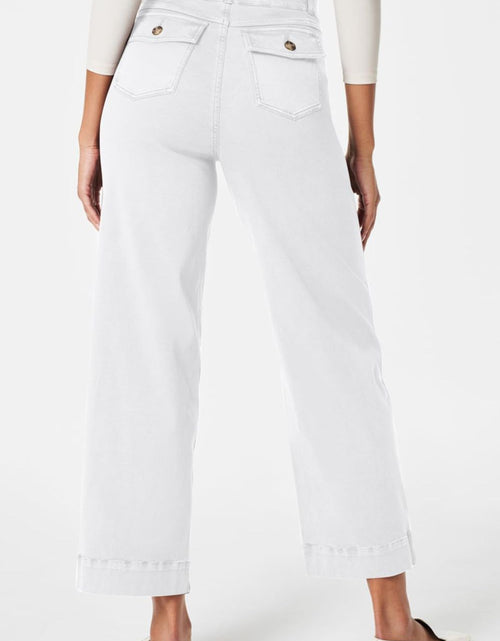 Load image into Gallery viewer, High Waist Jeans with Pockets
