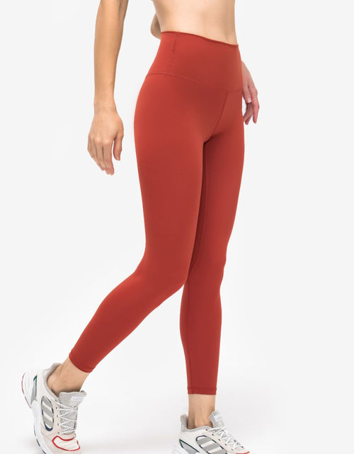 Load image into Gallery viewer, Millennia Invisible Pocket Sports Leggings
