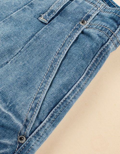Load image into Gallery viewer, Button Fly High Waist Jeans
