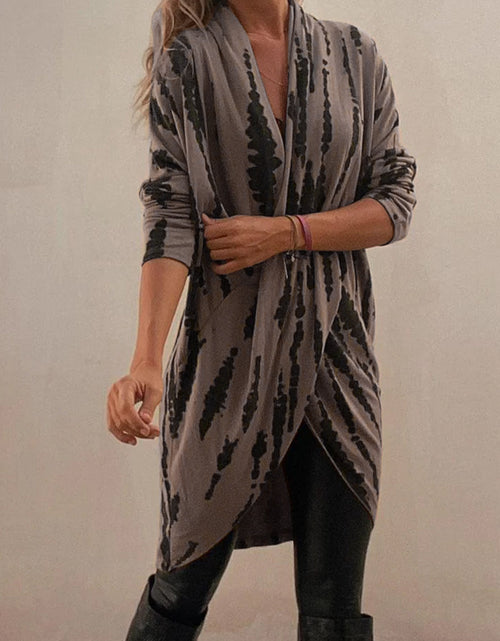 Load image into Gallery viewer, Full Size Contrast Long Sleeve Longline Top
