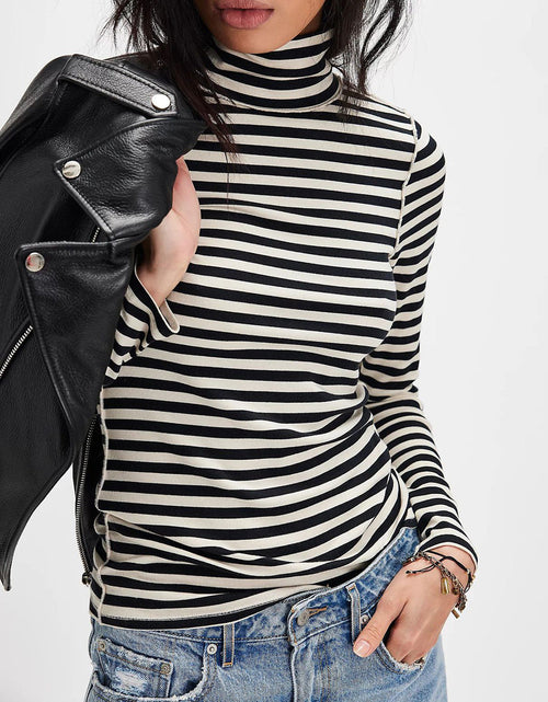 Load image into Gallery viewer, Exposed Seam Striped Turtleneck Long Sleeve T-Shirt
