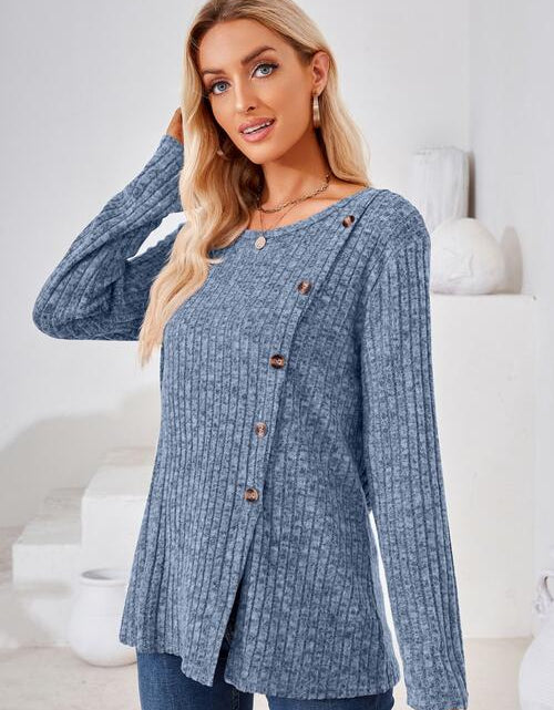 Load image into Gallery viewer, Ribbed Buttoned Round Neck Slit T-Shirt

