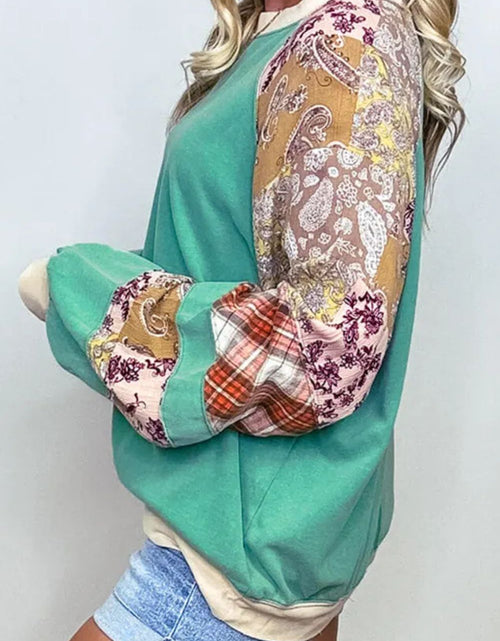 Load image into Gallery viewer, Plus Size Printed Raglan Sleeve Sweatshirt
