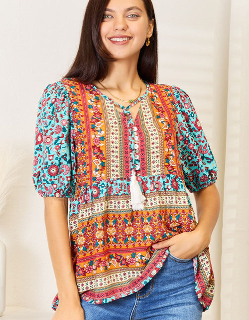 Load image into Gallery viewer, Devine Bohemian Tassel Tie Puff Sleeve Babydoll Blouse
