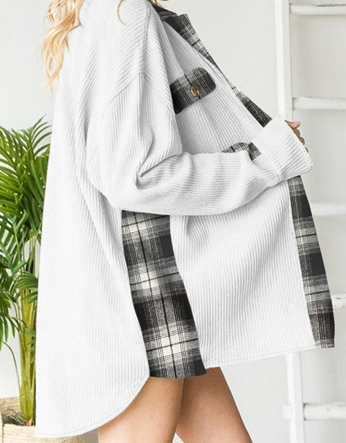 Load image into Gallery viewer, Plaid Button Down Collared Jacket
