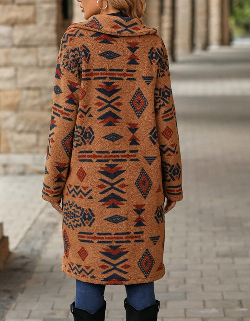 Load image into Gallery viewer, Geometric Pocketed Dropped Shoulder Coat
