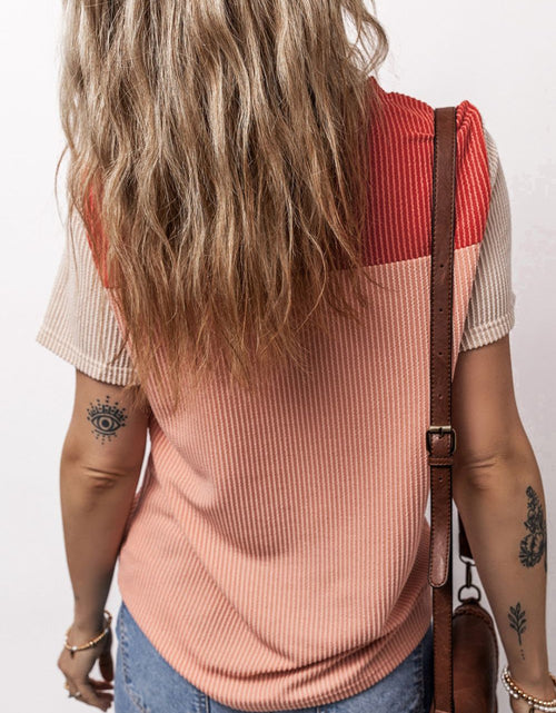 Load image into Gallery viewer, Color Block Round Neck Short Sleeve T-Shirt
