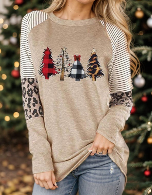 Load image into Gallery viewer, Christmas Tree Graphic Striped Long Sleeve Sweatshirt
