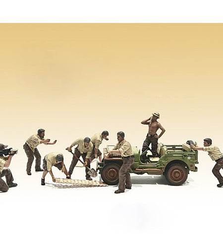 "4X4 Mechanic" 8 piece Figure Set for 1/18 scale models by American Diorama
