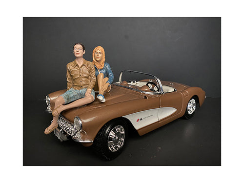 Load image into Gallery viewer, Seated Couple Release III, 2 piece Figurine Set for 1/18 Scale Models by American Diorama
