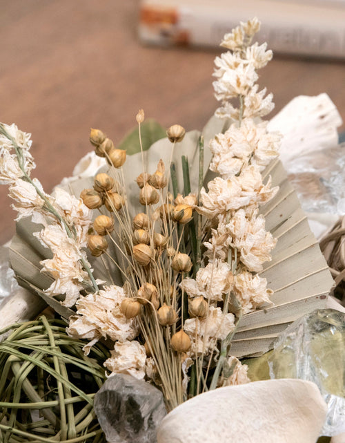 Load image into Gallery viewer, Larkspur &amp; Citrus Cedar Box Potpourri by Andaluca Home
